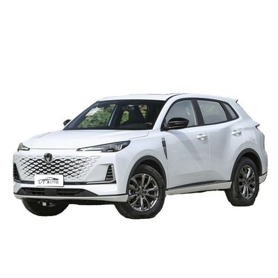 R18 Reifengröße 2024 Changan CS55 Plus Hochgeschwindigkeits-Elektroauto für Kraftfahrzeuge