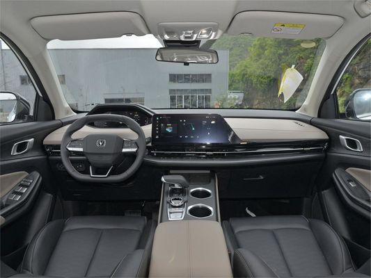 R18 Reifengröße 2024 Changan CS55 Plus Hochgeschwindigkeits-Elektroauto für Kraftfahrzeuge