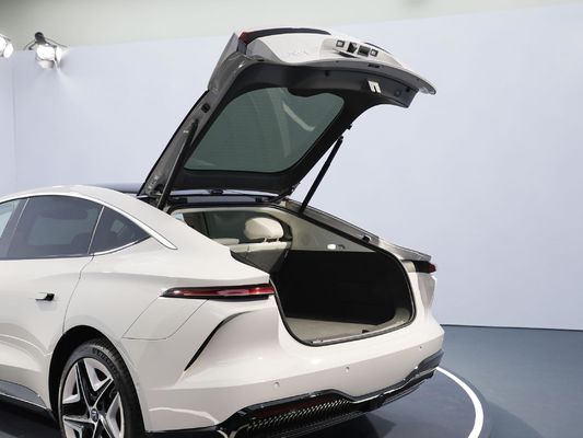 Feifan F7 Elektroauto mit 702 km reiner elektrischer Reichweite und 200 km/h hoher Geschwindigkeit