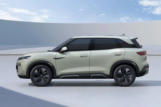 BYD Yuan UP reines Elektrofahrzeug Kompaktes und erschwingliches kleines SUV mit Linkslenkung