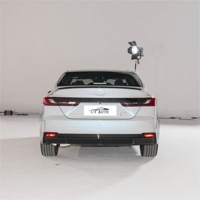 Hybrid Benzin Toyota Camry Limousine Euro VI Emissionsstandard 2024 Fahrzeuge 0 km Gebrauchtwagen