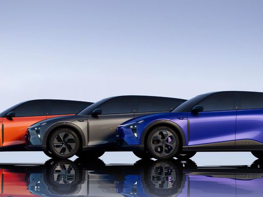 Elektrische 272 PS Geely Jiyue 01 Mittelgroße Sport Coupe SUV Elektroauto Leistung