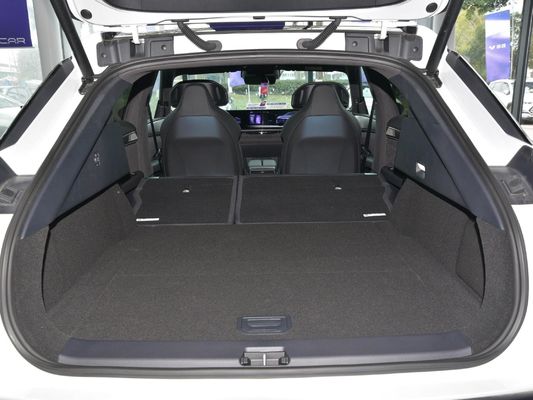 Pure Electric 272 PS Geely Jiyue 01 2WD Automatischer Hybrid SUV mit 343 Nm Maximaldrehmoment