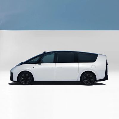 Langstrecken-Energiefahrzeuge Lixiang Mega Luxury 7-Sitzer Elektroauto EV Auto Großer SUV MPV