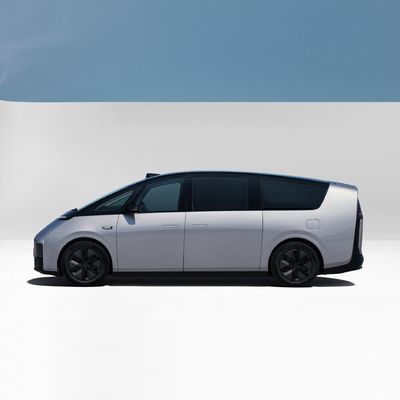 Lixiang Mega 7-Sitzes MPV 4WD reines Elektroauto mit 400 kW Maximalleistung 5350x1965x1850