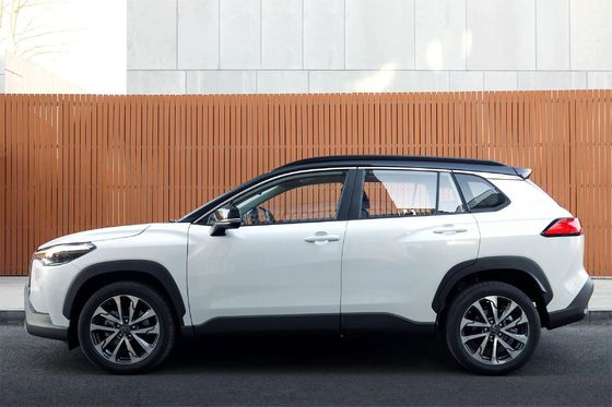 SUV für das Geld 2024 Toyota Corolla Cross 2.0L Benzin Hybrid Sportwagen