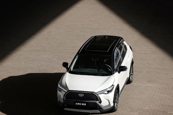 SUV für das Geld 2024 Toyota Corolla Cross 2.0L Benzin Hybrid Sportwagen