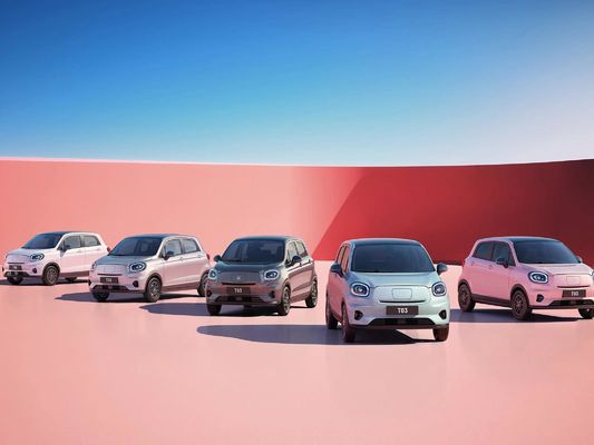 6 Stunden langsame Ladezeit Lingpao T03 Elektroauto mit Lithium-Eisen-Phosphat-Batterie
