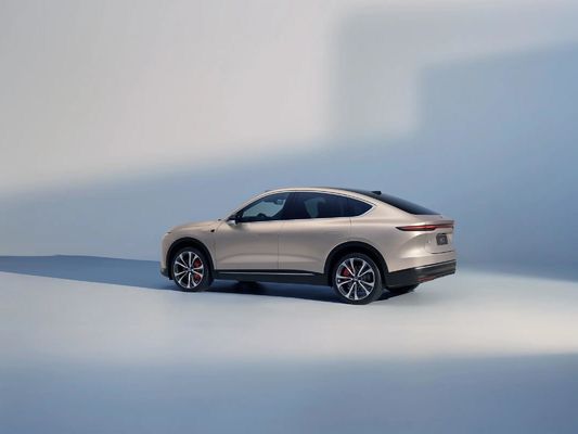 Pure Electric 2024 NIO EC7 Großer SUV 5-Sitzer Elektroauto mit 2960 mm RADENBAUER Hergestellt