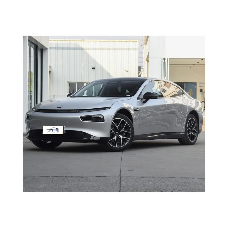 Erleben Sie das Beste aus Luxus und Technologie mit der 2024 Xpeng P5 Electric Sedan