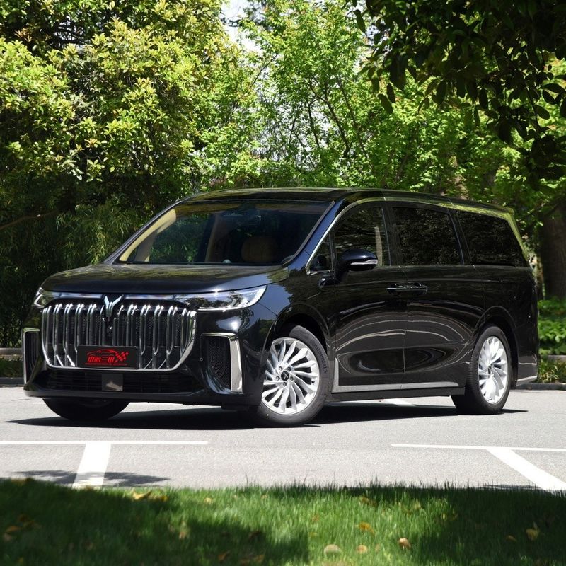 2024 Dongfeng Endmarkt Lantu Dreamer MPV Elektrofahrzeug 7 Sitzplätze 475km Reichweite Leistung
