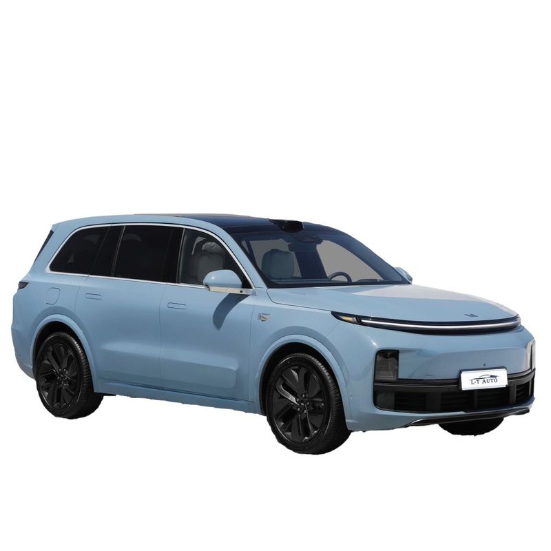 Exportierte Lixiang L9 Großwagen mit 42,8 kWh Batteriekapazität und 5-Türer-Fünf-Sitzer-Design